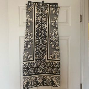 Express Strapless Knee Length Dress